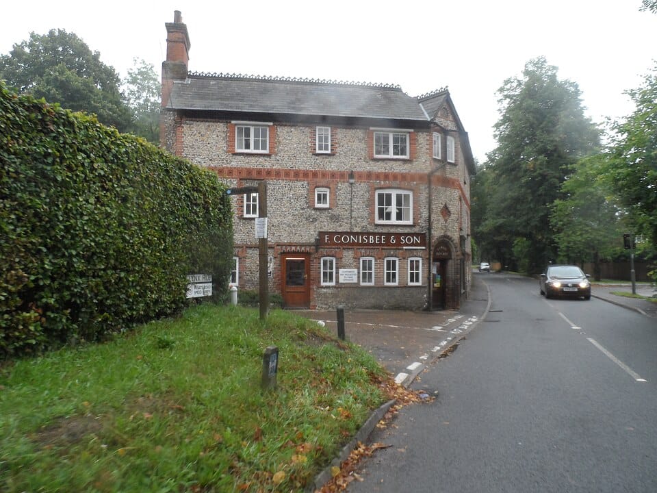 Bewust shoppen: koop minder, bewaar meer waarde